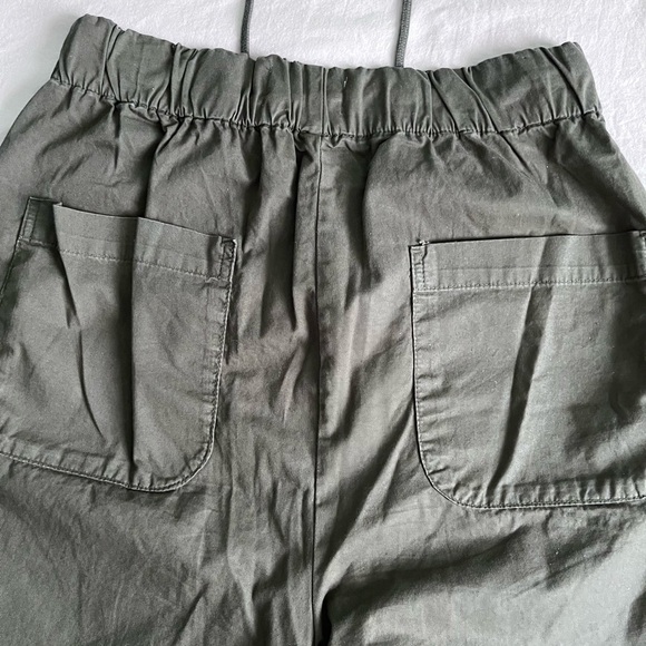 Zara khaki cargo parachute pants M. - Picture 6 of 6